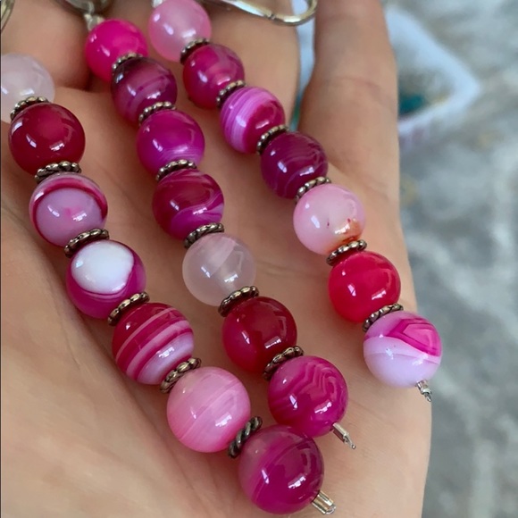 💕HP💕Pink agate beaded keychain - Picture 5 of 11